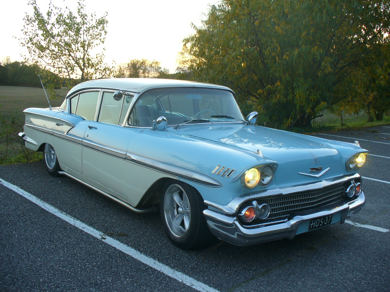 1958 Chevrolet Bel Air 4d Sedan283cid+manual